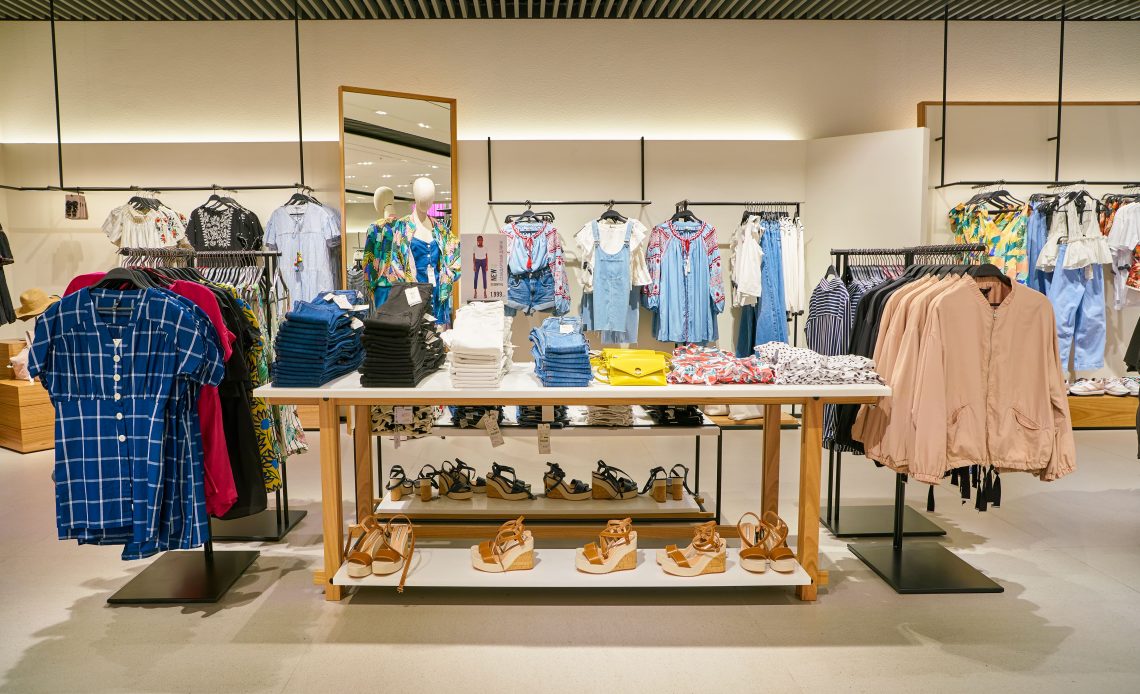 How Zara Is Using In-Store Tech To 